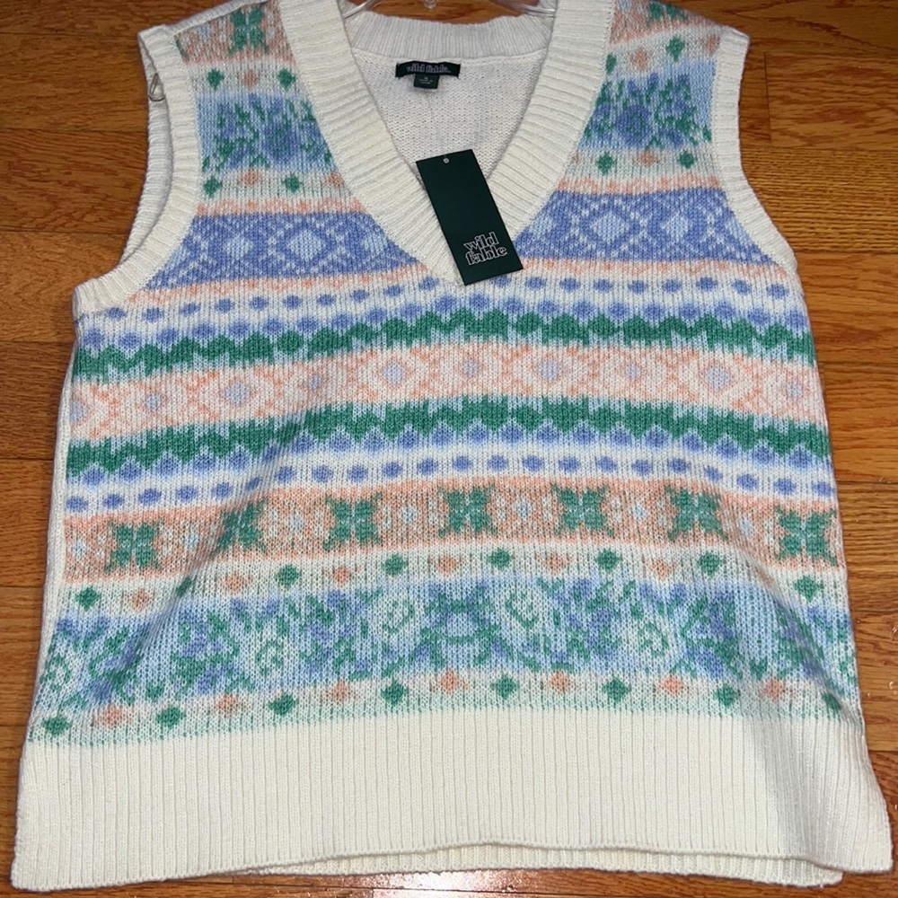 Sweater vest